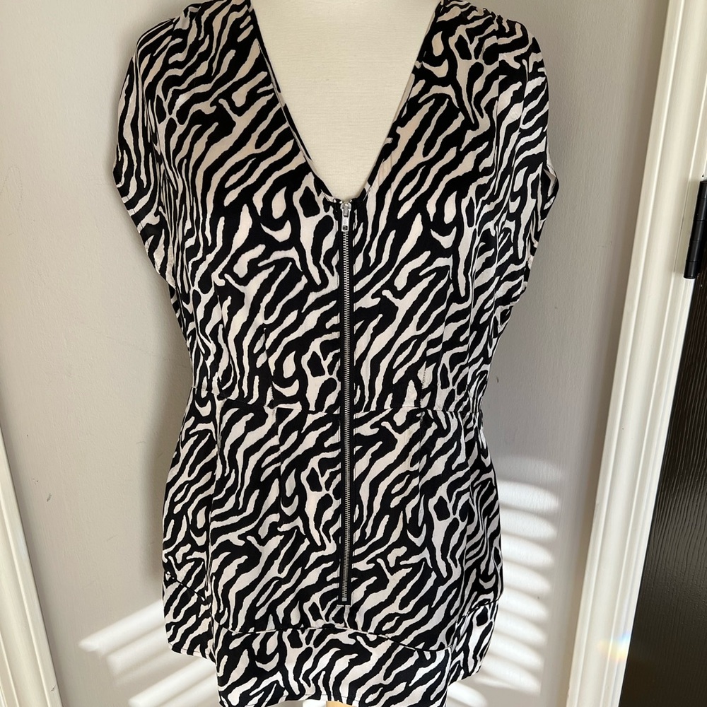 Walter silk satin animal print Blouse L